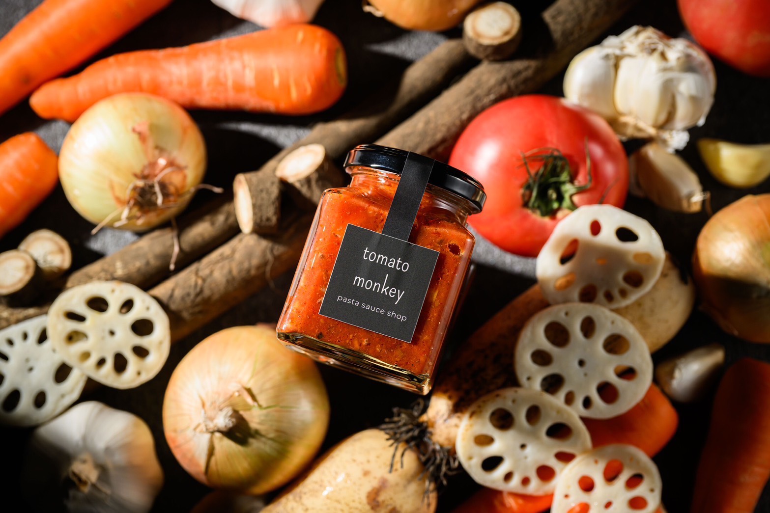 「tomato monkey」とのコラボ弁当